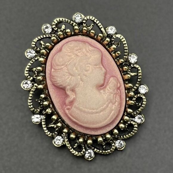 Yellow Gold and Pink with Diamond Crystal Victorian Lady Cameo Pin Back Brooch - Picture 1 of 7